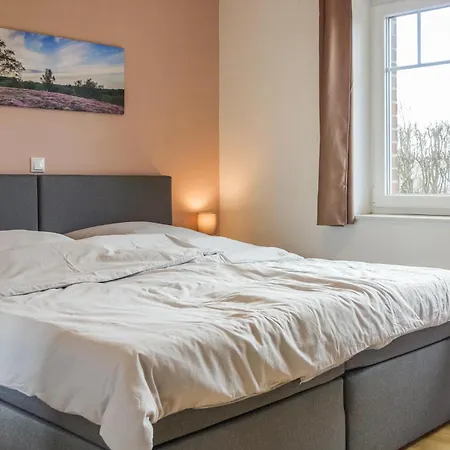 Dom wakacyjny In With Wifi Schneverdingen